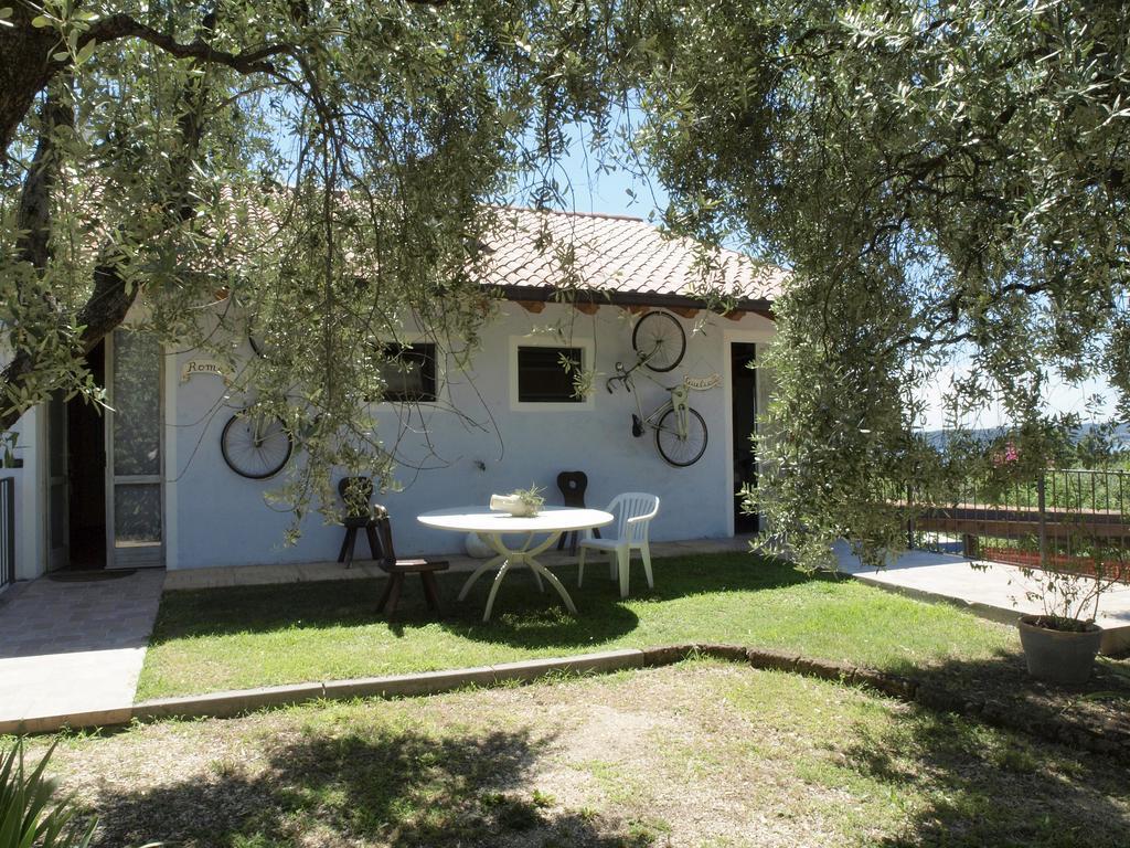 Agriturismo 30 Moniga del Garda Ngoại thất bức ảnh
